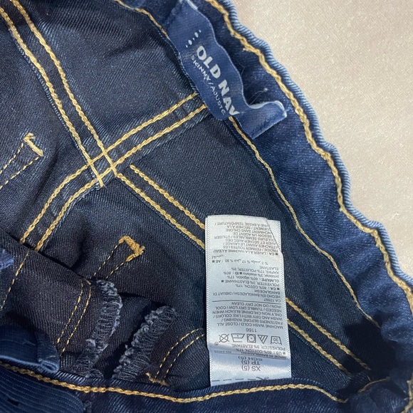 Old Navy Gray Hoodie and Blue Top with Orange Print - Picture 9 of 10